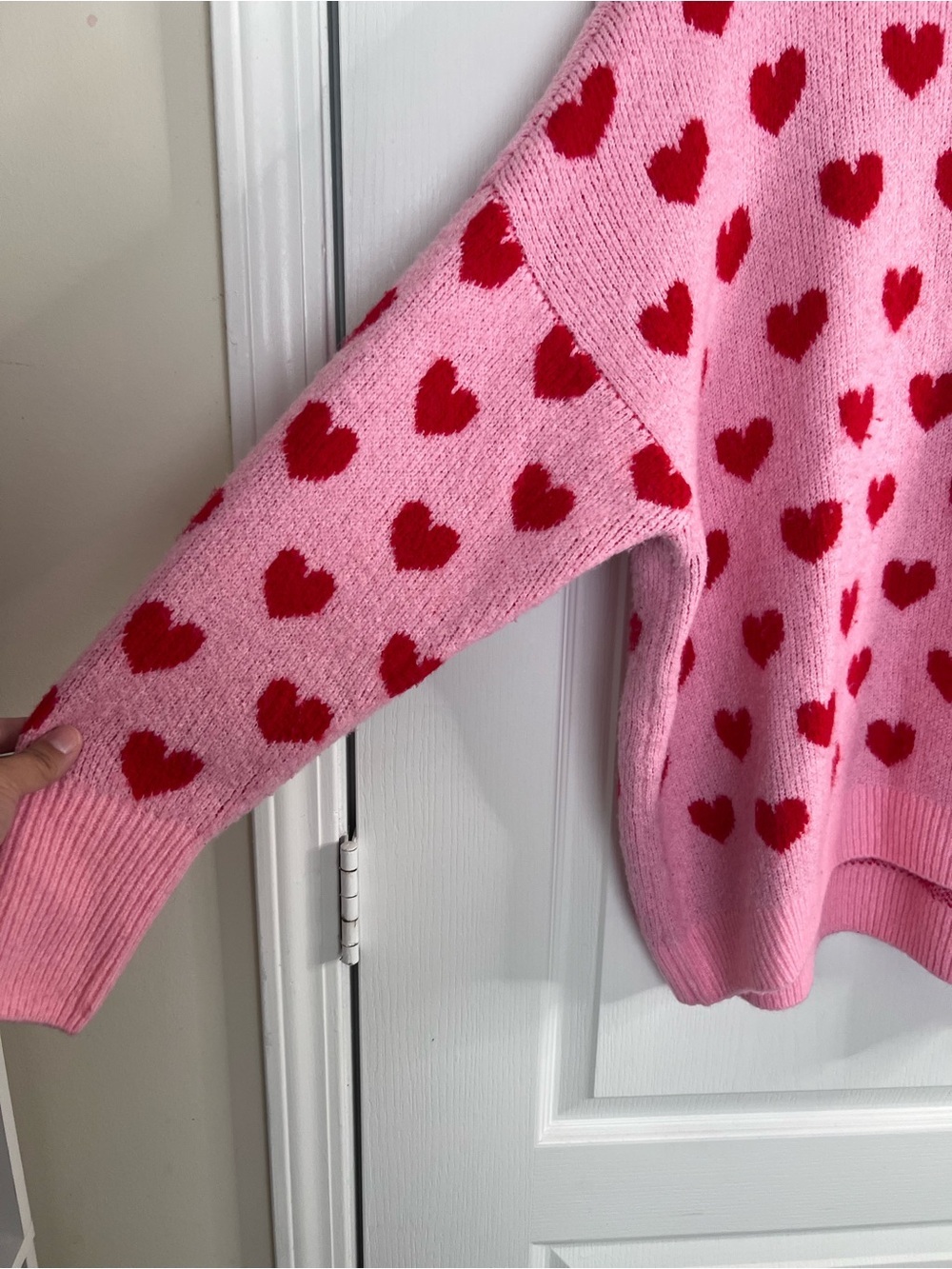 CeCe Pink Heart-Print Crewneck Sweater size L - Picture 9 of 10